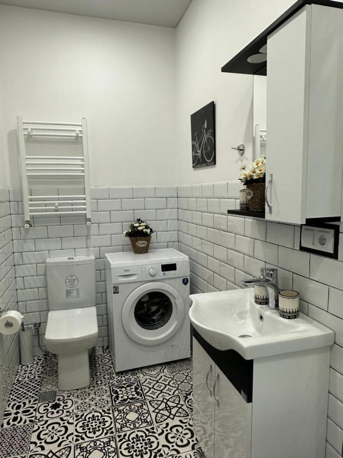 Stylish Apartamento Tbilisi Exterior foto